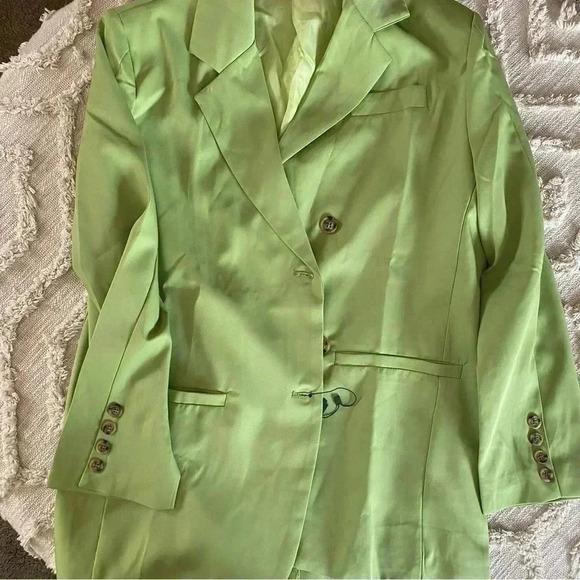 OVERSIZED Satin Blazer - Picture 4 of 9